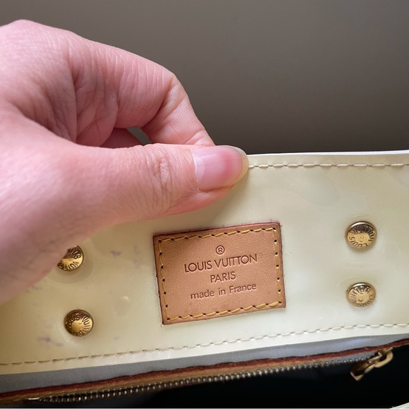 Louis Vuitton authentic small tote (white pearl colour) - Picture 8 of 13